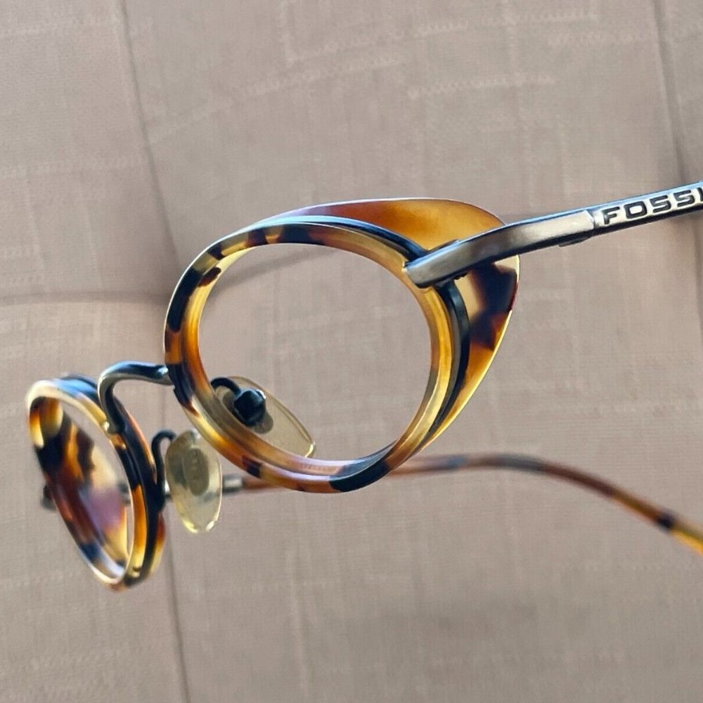 Fossil Vintage Glasses Frame Brown Tortoise/Black Glasses Frame - Picture 1 of 12